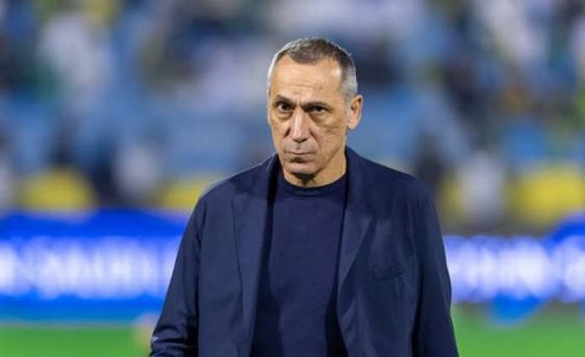 رسميًا.. الاتحاد السعودي يحسم الجدل: دونيس مستمر مع الأخضر